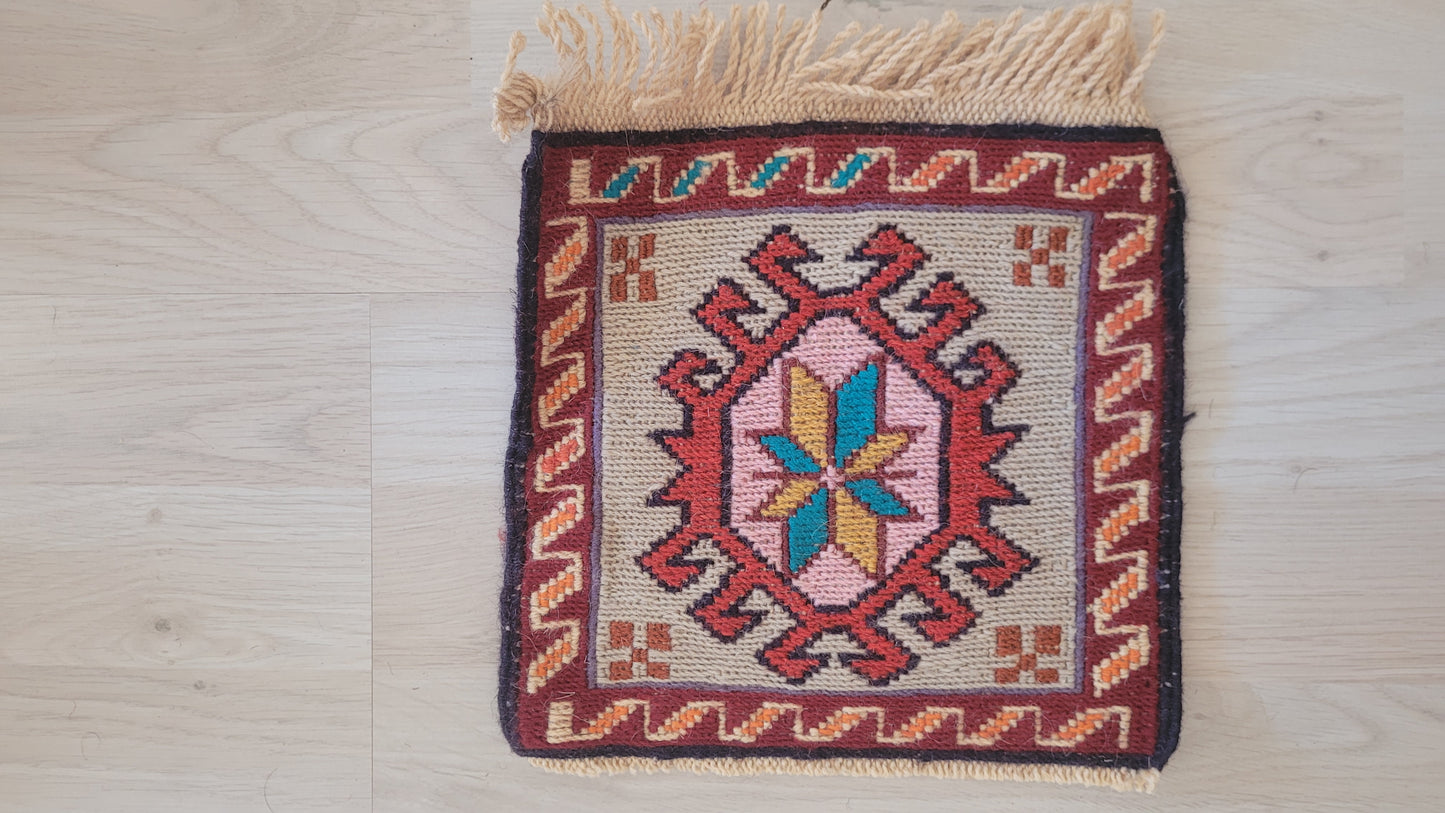 alfombras bajo plato