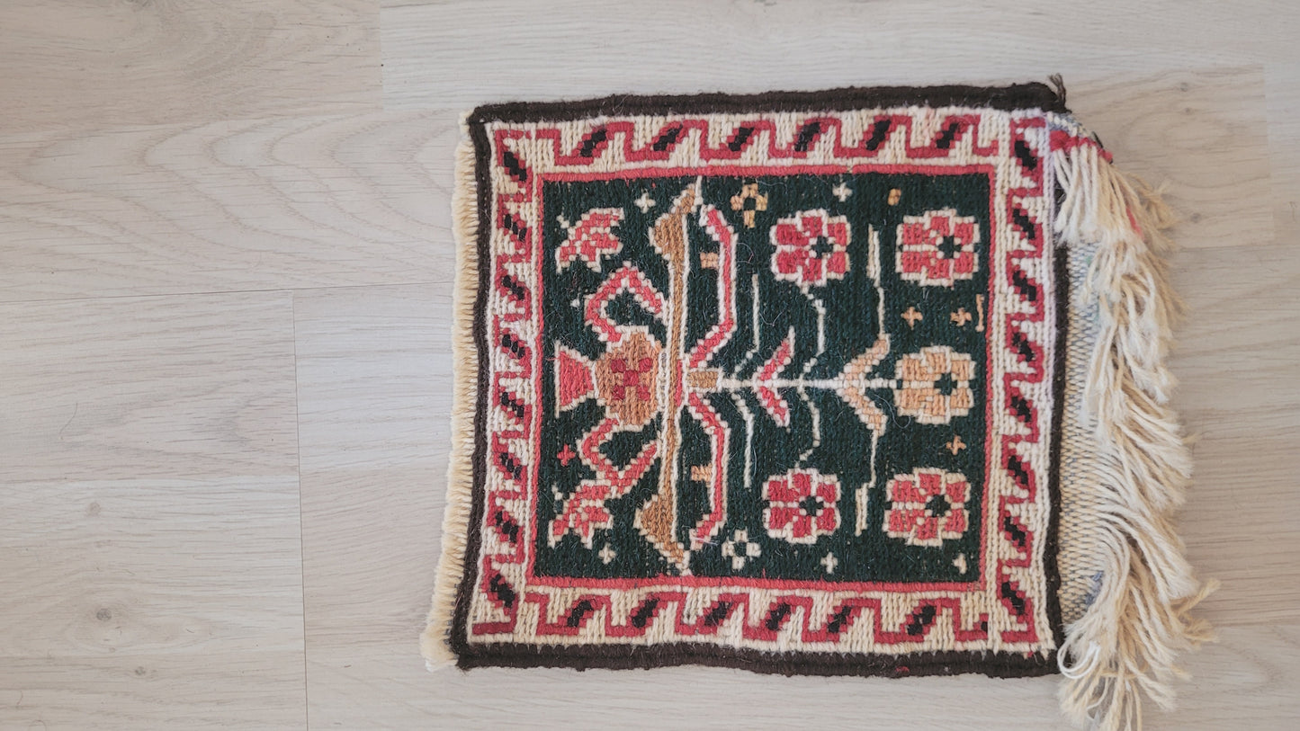 alfombras bajo plato