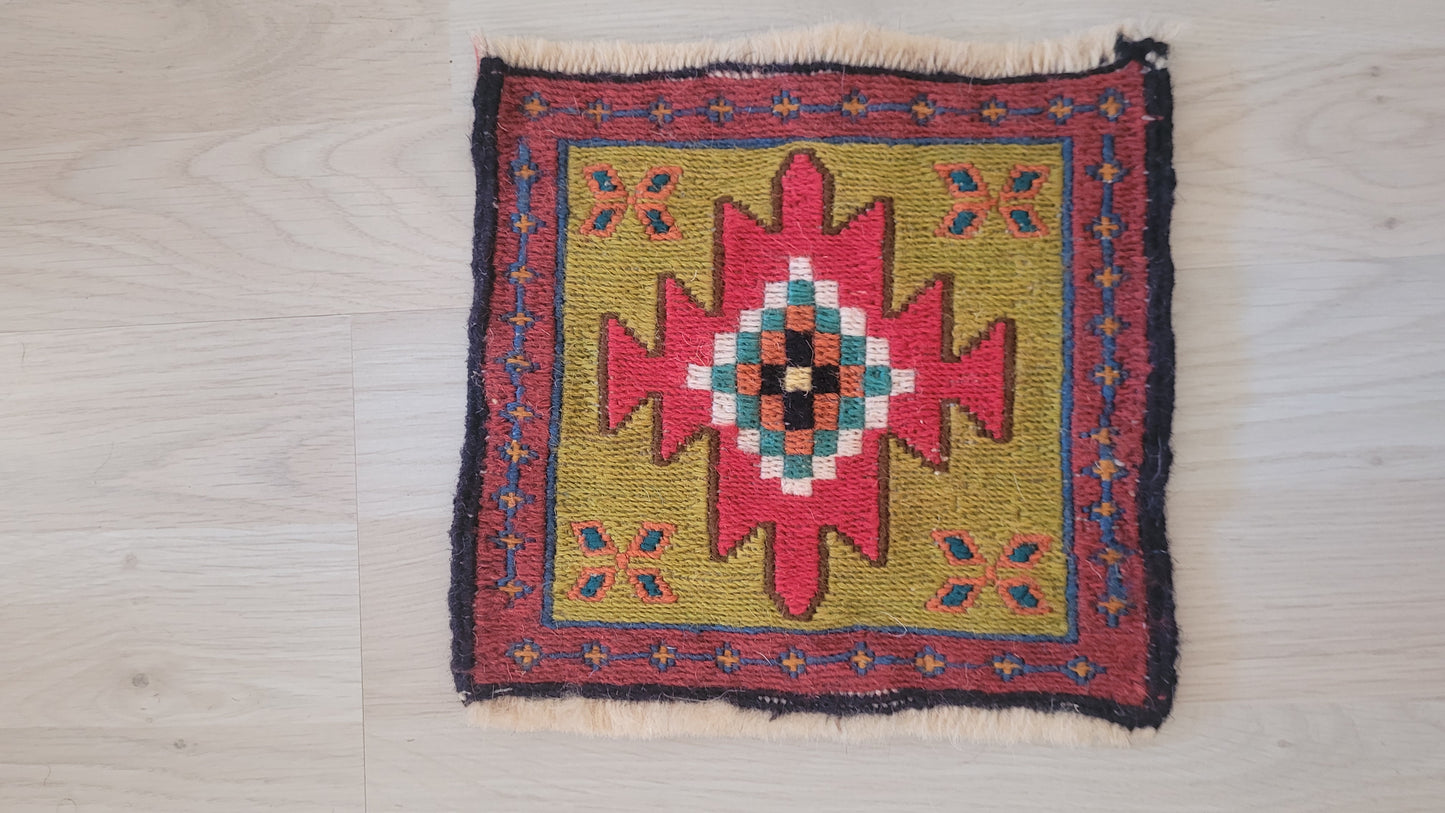 alfombras bajo plato